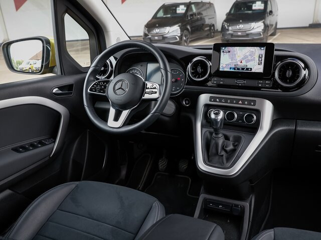 MERCEDES-BENZ T 180 Power Plus,MBUX,LED,Navi,Kamera,Tempomat - Furgoneta de pasajeros: foto 3 MERCEDES-BENZ T 180 Power Plus,MBUX,LED,Navi,Kamera,Tempomat - Furgoneta de pasajeros: foto 3