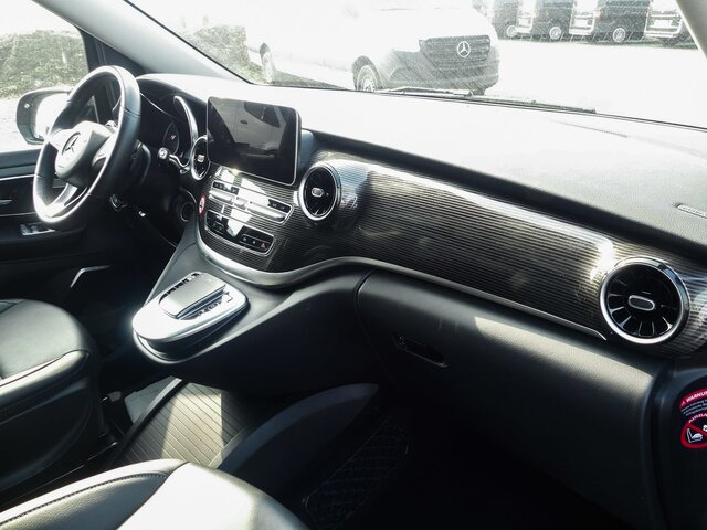 MERCEDES-BENZ V 300 Avantgarde Extralang,2xSchiebetür el.,AHK... - Furgoneta de pasajeros: foto 2 MERCEDES-BENZ V 300 Avantgarde Extralang,2xSchiebetür el.,AHK... - Furgoneta de pasajeros: foto 2