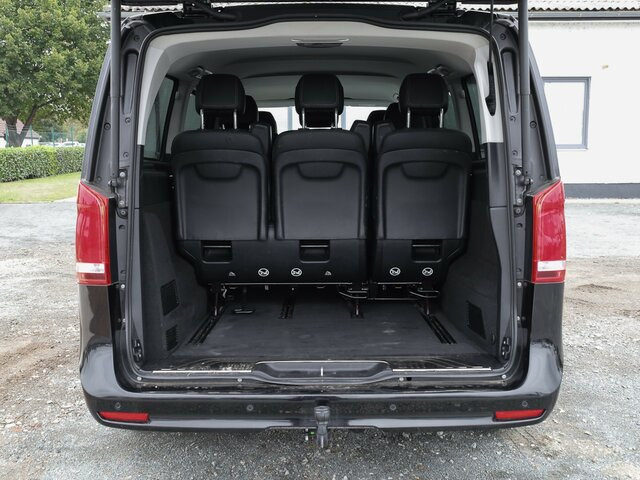 MERCEDES-BENZ V 300 Avantgarde,Extralang,2xSchiebetür el.,AHK... - Furgoneta de pasajeros: foto 2 MERCEDES-BENZ V 300 Avantgarde,Extralang,2xSchiebetür el.,AHK... - Furgoneta de pasajeros: foto 2