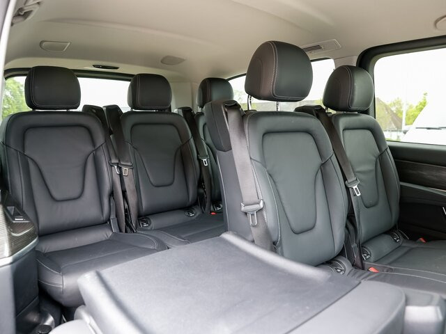 MERCEDES-BENZ V 300 Avantgarde,Extralang,2xSchiebetür el.,AHK... - Minibús, Furgoneta de pasajeros: foto 4 MERCEDES-BENZ V 300 Avantgarde,Extralang,2xSchiebetür el.,AHK... - Minibús, Furgoneta de pasajeros: foto 4