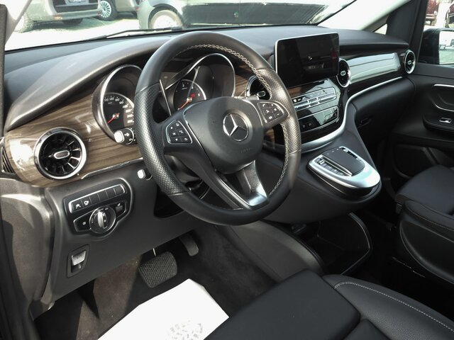 MERCEDES-BENZ V 300 Avantgarde Extralang,2xSchiebetür elektr.... - Minibús, Furgoneta de pasajeros: foto 4 MERCEDES-BENZ V 300 Avantgarde Extralang,2xSchiebetür elektr.... - Minibús, Furgoneta de pasajeros: foto 4