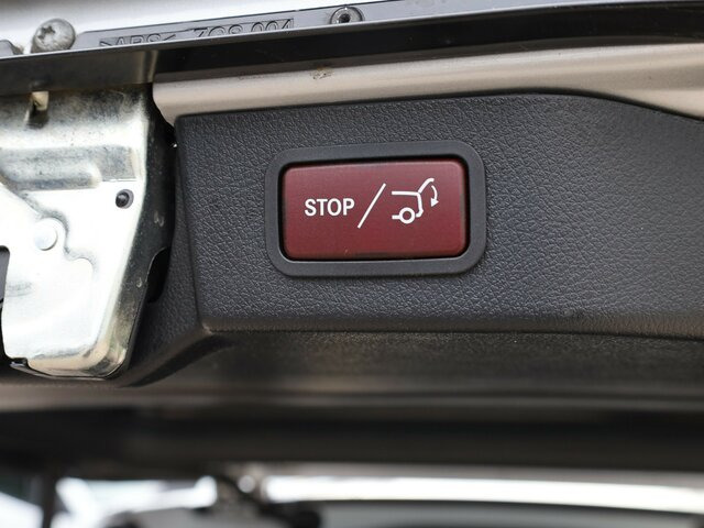 MERCEDES-BENZ V 300 Edition,lang,7-Sitzer,2Schiebetüren,Tisch... - Minibús, Furgoneta de pasajeros: foto 3 MERCEDES-BENZ V 300 Edition,lang,7-Sitzer,2Schiebetüren,Tisch... - Minibús, Furgoneta de pasajeros: foto 3