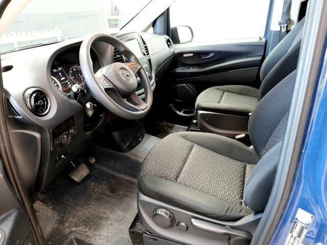 MERCEDES-BENZ Vito 114 TourerPro,lang,Automatik,8Sitze,Kamera... - Minibús, Furgoneta de pasajeros: foto 2 MERCEDES-BENZ Vito 114 TourerPro,lang,Automatik,8Sitze,Kamera... - Minibús, Furgoneta de pasajeros: foto 2