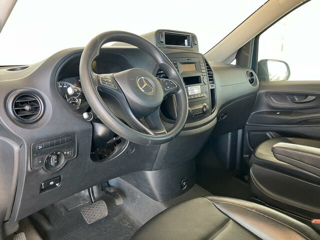 MERCEDES-BENZ Vito 116 TourerPro,lang,Allrad,8Sitze,Automatik - Minibús, Furgoneta de pasajeros: foto 5 MERCEDES-BENZ Vito 116 TourerPro,lang,Allrad,8Sitze,Automatik - Minibús, Furgoneta de pasajeros: foto 5