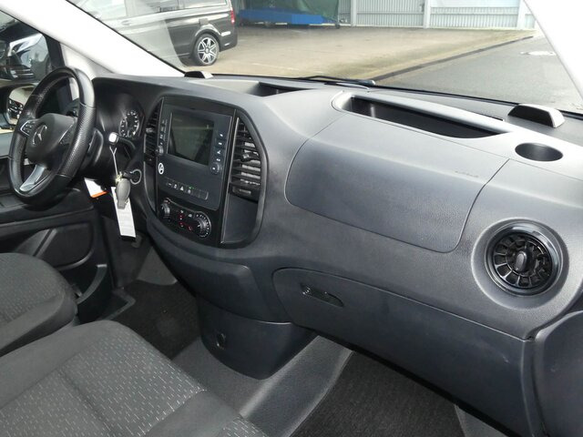 MERCEDES-BENZ Vito 116CDI Extralang,Mixto,6Sitze,Automatik - Furgoneta de pasajeros: foto 3 MERCEDES-BENZ Vito 116CDI Extralang,Mixto,6Sitze,Automatik - Furgoneta de pasajeros: foto 3
