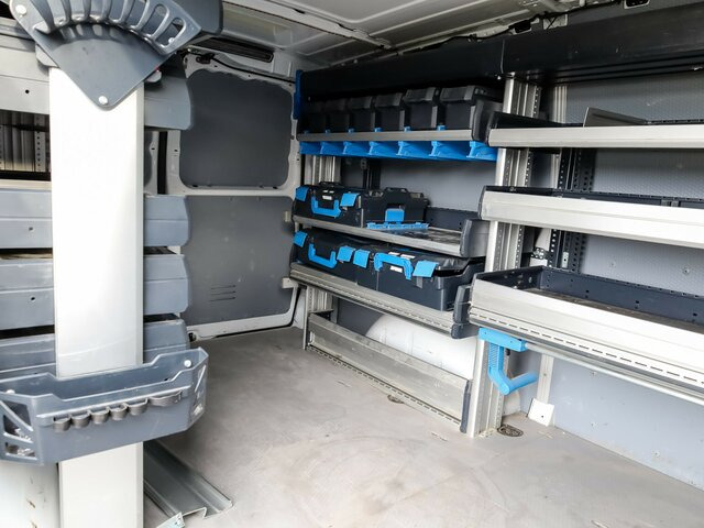 MERCEDES-BENZ Vito114CDI KA lang ,Klima,Sortimo Regalsystem... - Furgoneta pequeña: foto 3 MERCEDES-BENZ Vito114CDI KA lang ,Klima,Sortimo Regalsystem... - Furgoneta pequeña: foto 3