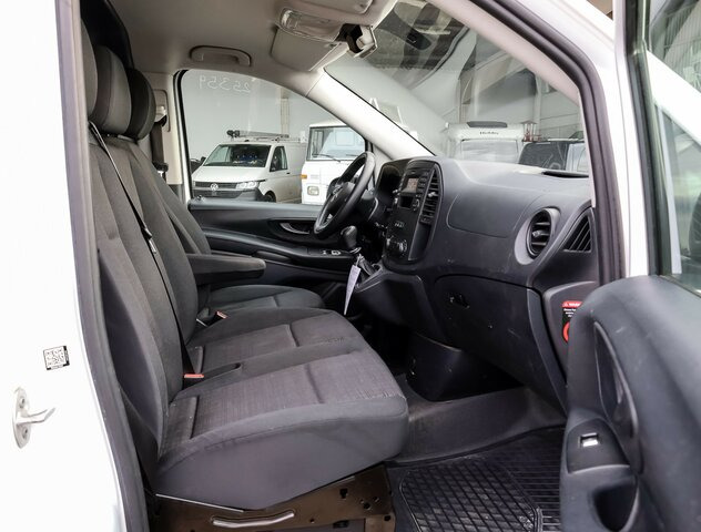 MERCEDES-BENZ Vito114CDI KA lang ,Klima,Sortimo Regalsystem... - Furgoneta pequeña: foto 5 MERCEDES-BENZ Vito114CDI KA lang ,Klima,Sortimo Regalsystem... - Furgoneta pequeña: foto 5