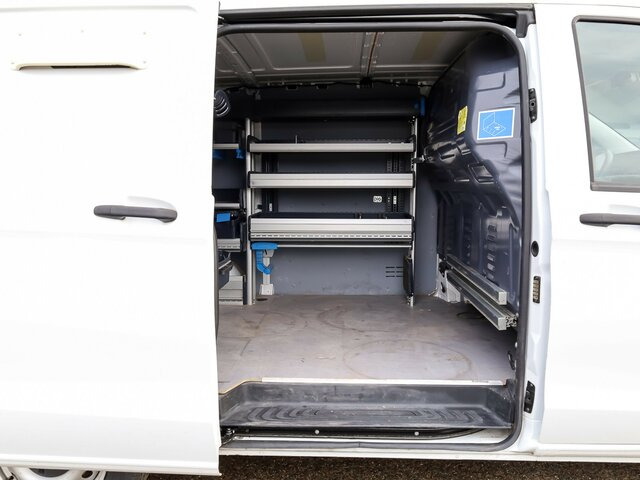 MERCEDES-BENZ Vito114CDI KA lang ,Klima,Sortimo Regalsystem... - Furgoneta pequeña: foto 4 MERCEDES-BENZ Vito114CDI KA lang ,Klima,Sortimo Regalsystem... - Furgoneta pequeña: foto 4