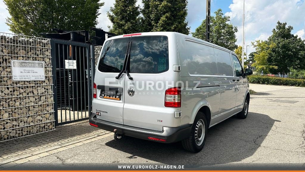 Volkswagen T6 2.0 TDI, Transporter, Kasten, Werkstattschränke - Furgoneta: foto 4 Volkswagen T6 2.0 TDI, Transporter, Kasten, Werkstattschränke - Furgoneta: foto 4