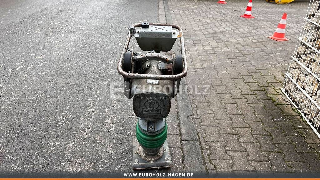 Wacker Neuson Vibrationsstampfer BS60 - Vibroapisonador: foto 4 Wacker Neuson Vibrationsstampfer BS60 - Vibroapisonador: foto 4
