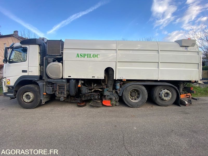 2 BALAYEUSES 6 ROUES - VOLVO - FMFH - - Barredora vial: foto 4 2 BALAYEUSES 6 ROUES - VOLVO - FMFH - - Barredora vial: foto 4