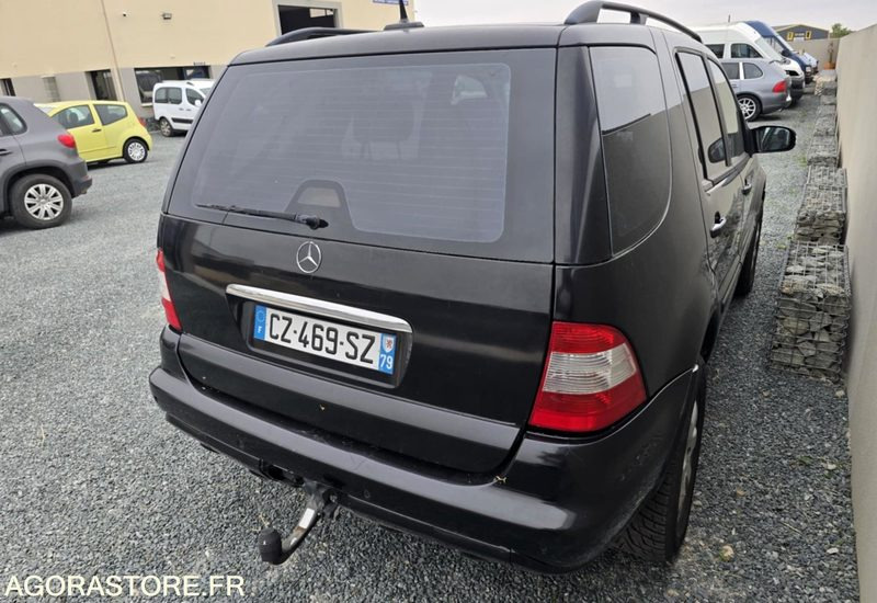 4X4 MERCEDES 400 ML - 2003 - 331 769 KM - Coche: foto 4 4X4 MERCEDES 400 ML - 2003 - 331 769 KM - Coche: foto 4