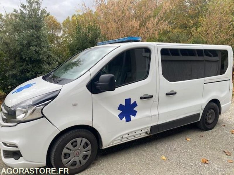AMBULANCE FIAT TALENTO L1H1 120 CV - 2019 - 121 000km - Ambulancia: foto 4 AMBULANCE FIAT TALENTO L1H1 120 CV - 2019 - 121 000km - Ambulancia: foto 4