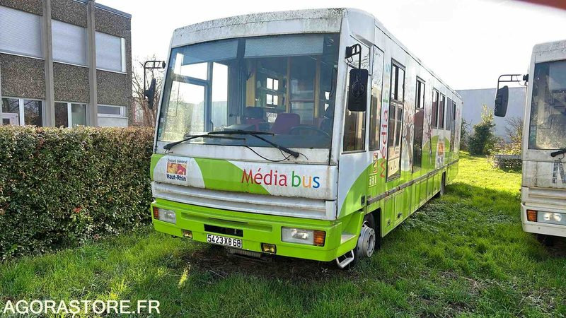 Bus Renault - 2000 - 228360kms - 5423-XB-68 - Autobús: foto 1 Bus Renault - 2000 - 228360kms - 5423-XB-68 - Autobús: foto 1