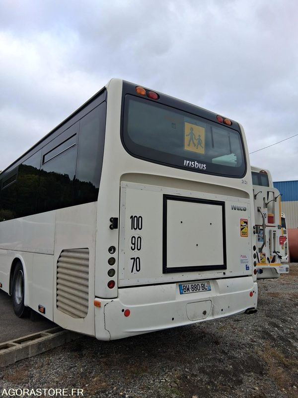 Car Iveco - 2011 - 393919kms - BW880BL - Autobús: foto 2 Car Iveco - 2011 - 393919kms - BW880BL - Autobús: foto 2