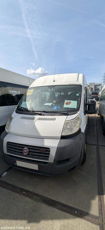 FIAT DUCATO 17PAX - 2014 - 237 510km - Autobús: foto 2 FIAT DUCATO 17PAX - 2014 - 237 510km - Autobús: foto 2