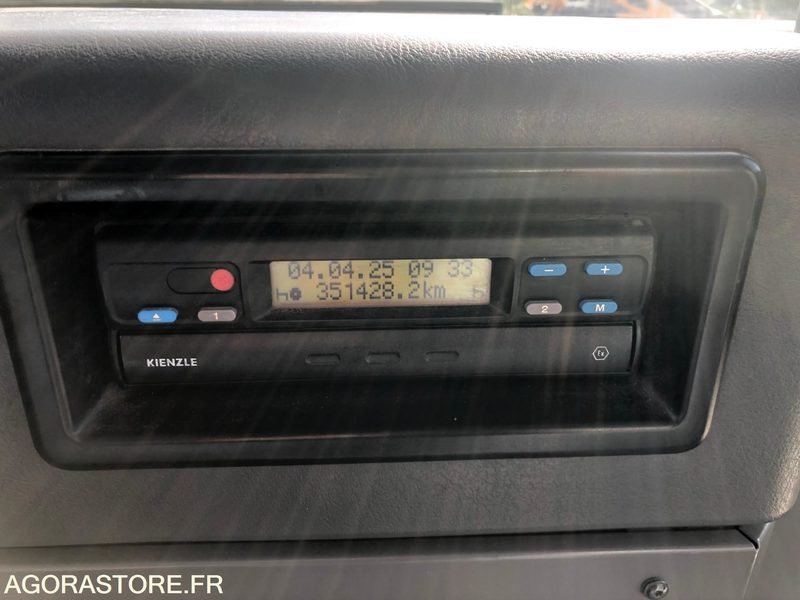 IRISBUS ARES 2003 352066 kms - Autobús: foto 5 IRISBUS ARES 2003 352066 kms - Autobús: foto 5