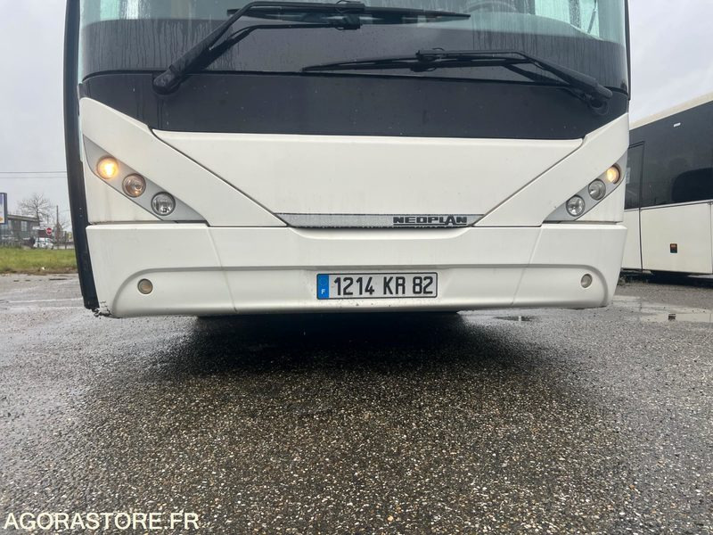 Autocar NEOPLAN Trendliner Type : N3516C - 2006 - 550 00KM - Autocar: foto 2 Autocar NEOPLAN Trendliner Type : N3516C - 2006 - 550 00KM - Autocar: foto 2