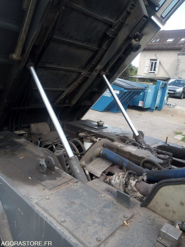 BALAYEUSE RAVO 5 SERIES 540 XL95FCH4CD1020902 - Barredora vial: foto 5 BALAYEUSE RAVO 5 SERIES 540 XL95FCH4CD1020902 - Barredora vial: foto 5