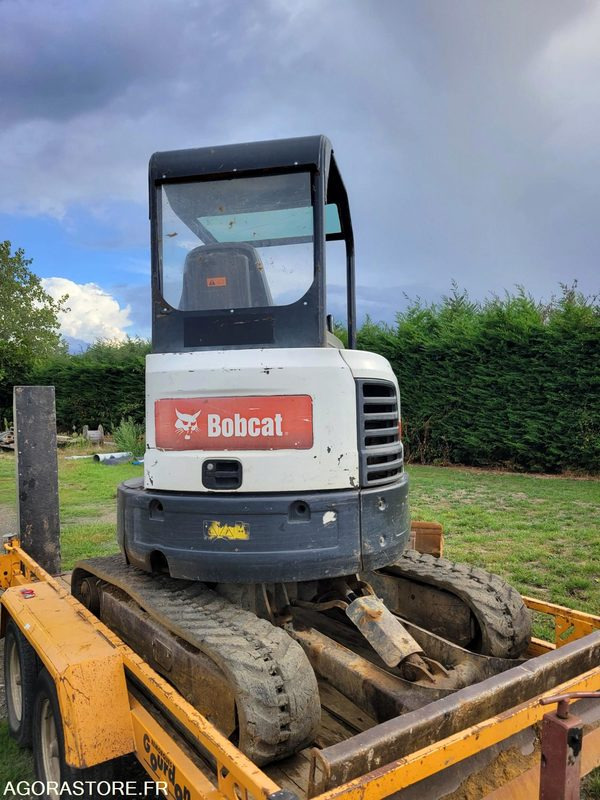 BOBCAT E26 2015 - Excavadora: foto 2 BOBCAT E26 2015 - Excavadora: foto 2