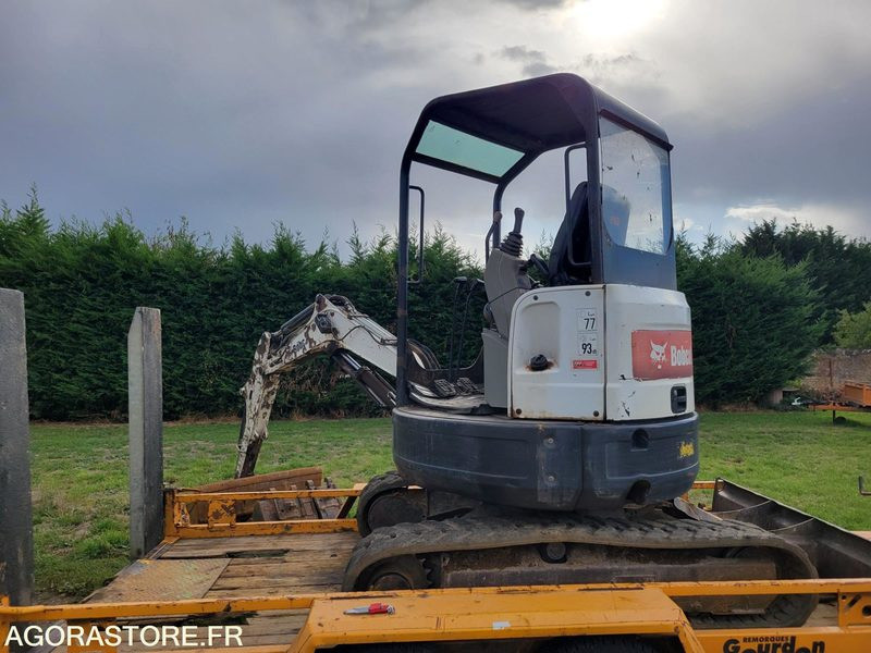 BOBCAT E26 2015 - Excavadora: foto 1 BOBCAT E26 2015 - Excavadora: foto 1