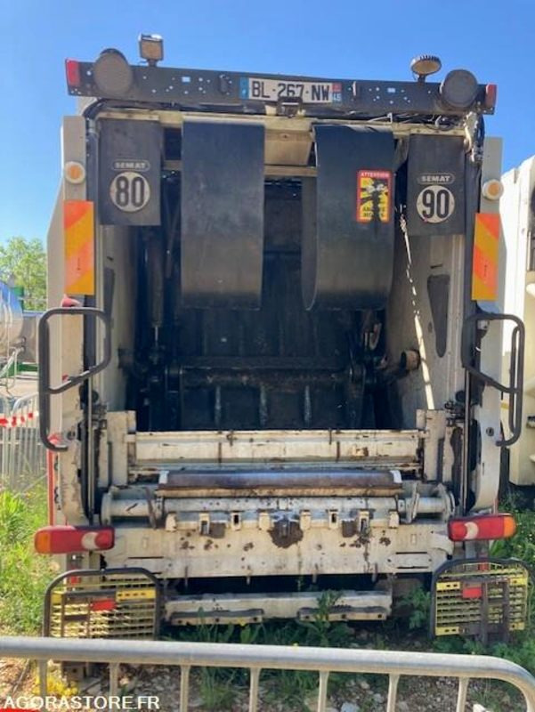 BOM Renault Midlum en attente - Camión de basura: foto 4 BOM Renault Midlum en attente - Camión de basura: foto 4