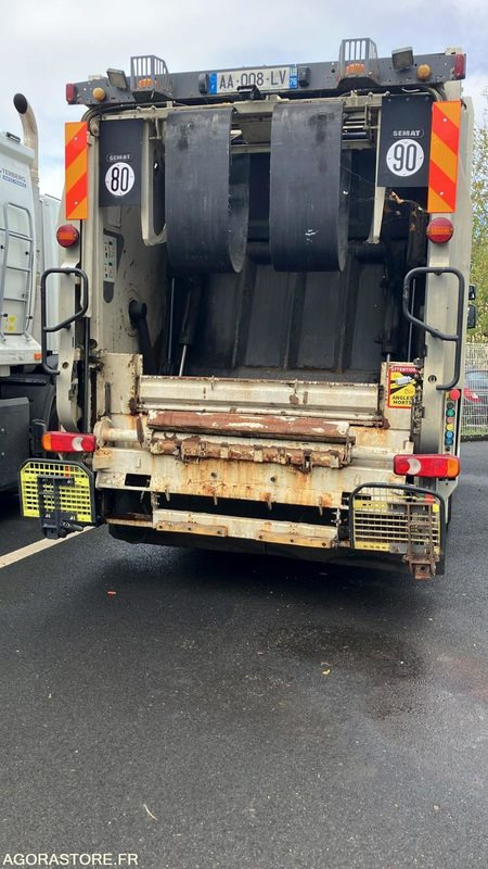 BOM SEMAT 19 tonnes LC Maxi - Camión de basura: foto 1 BOM SEMAT 19 tonnes LC Maxi - Camión de basura: foto 1