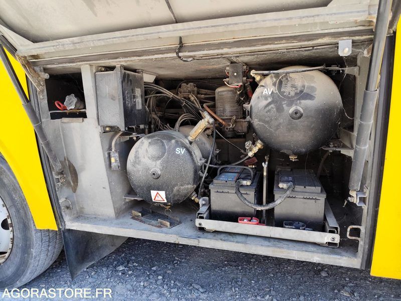 BUS TEMSA SAMBA 302945 kms 2002 EURO 2 - roulant - Autobús escolar: foto 2 BUS TEMSA SAMBA 302945 kms 2002 EURO 2 - roulant - Autobús escolar: foto 2