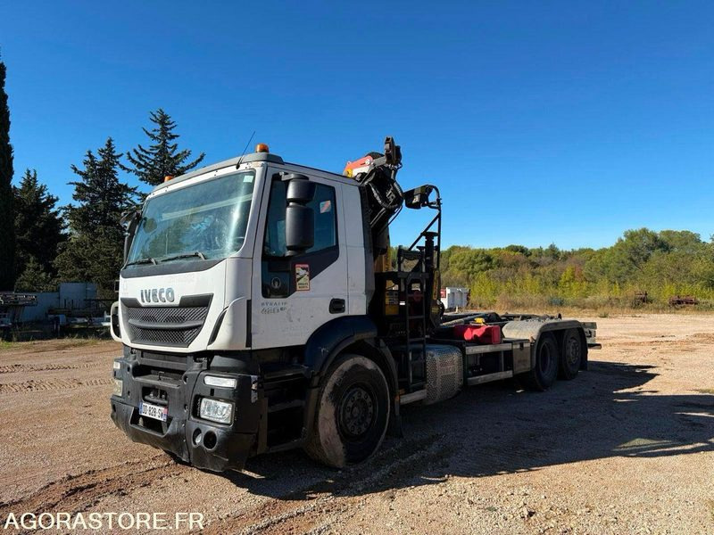 CAMION POLYBENNE GRUE IVECO MOTEUR HS - 390000km - 2014 - Multibasculante camión: foto 1 CAMION POLYBENNE GRUE IVECO MOTEUR HS - 390000km - 2014 - Multibasculante camión: foto 1