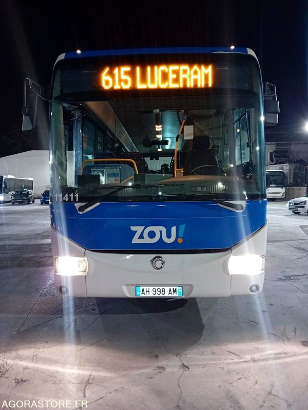 CAR IRISBUS RECREO N°11411 MEC 2009 - KM 264000 - Autobús escolar: foto 1 CAR IRISBUS RECREO N°11411 MEC 2009 - KM 264000 - Autobús escolar: foto 1