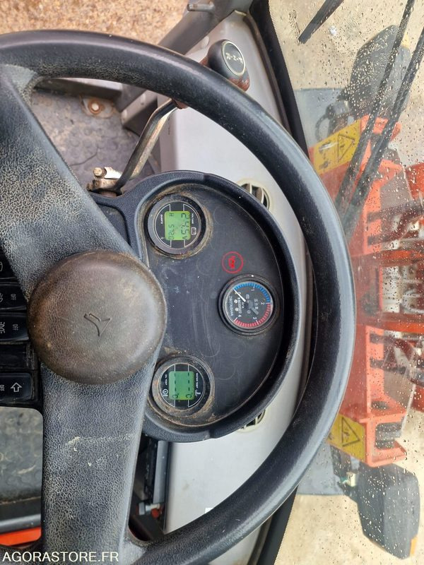 CHARGEUSE SUR PNEUS EVERUN ER08 EASY DIESEL 24CV - 2017 - 580 heures - Cargadora: foto 5 CHARGEUSE SUR PNEUS EVERUN ER08 EASY DIESEL 24CV - 2017 - 580 heures - Cargadora: foto 5