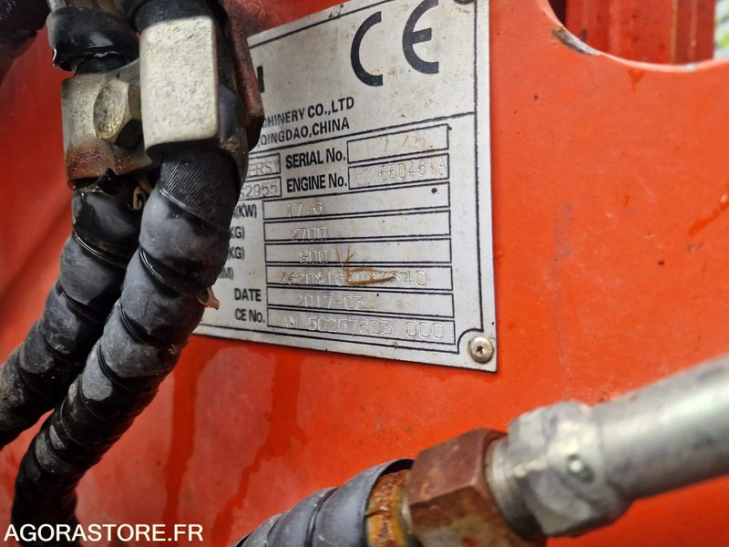 CHARGEUSE SUR PNEUS EVERUN ER08 EASY DIESEL 24CV - 2017 - 580 heures - Cargadora: foto 3 CHARGEUSE SUR PNEUS EVERUN ER08 EASY DIESEL 24CV - 2017 - 580 heures - Cargadora: foto 3