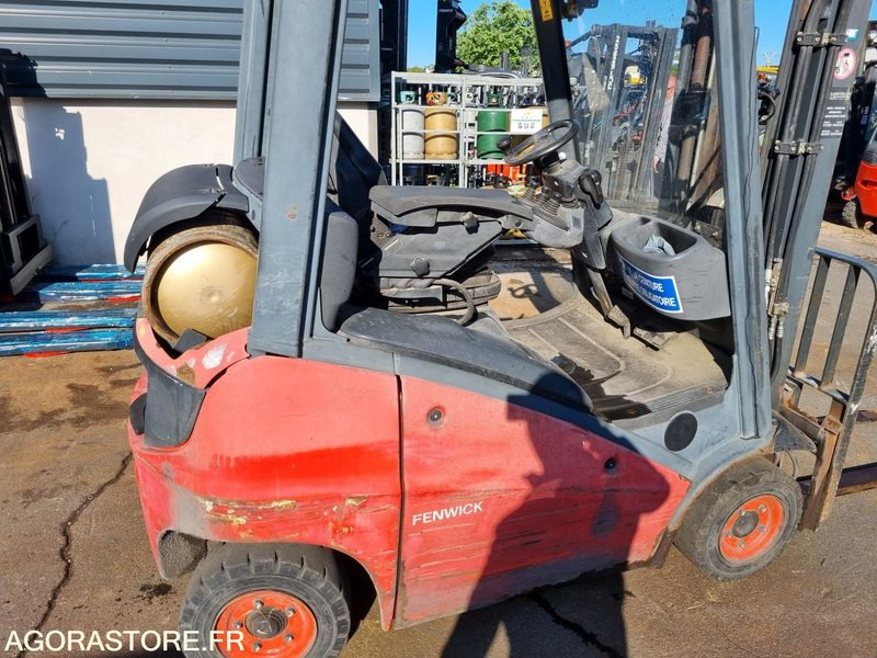 CHARIOT ELEVATEUR FENWICK H16T-01 GAZ DE 2013 - 5600 H (R3S177) - Carretilla elevadora de gas: foto 2 CHARIOT ELEVATEUR FENWICK H16T-01 GAZ DE 2013 - 5600 H (R3S177) - Carretilla elevadora de gas: foto 2