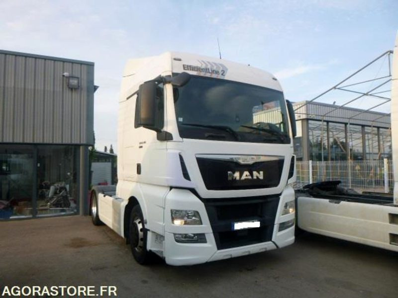 MAN 19.480 TGX - 2015 - 896 000km - Cabeza tractora: foto 2 MAN 19.480 TGX - 2015 - 896 000km - Cabeza tractora: foto 2