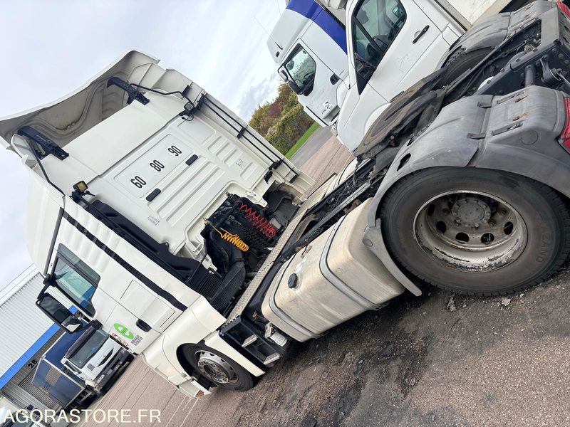 Man TGX 440 EURO 6 - 2015 - 770 050km TRES BON ETAT - Cabeza tractora: foto 4 Man TGX 440 EURO 6 - 2015 - 770 050km TRES BON ETAT - Cabeza tractora: foto 4