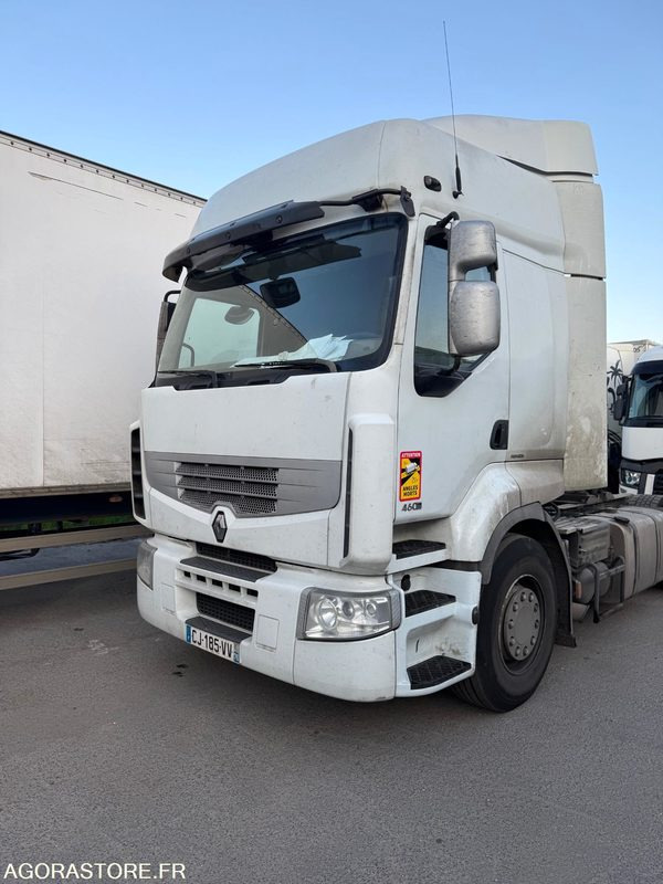 RENAULT PREMIUM 460 - 636777KM - 2012 - Cabeza tractora: foto 1 RENAULT PREMIUM 460 - 636777KM - 2012 - Cabeza tractora: foto 1