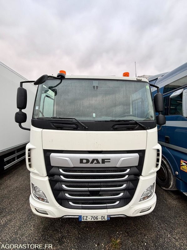 TRACTEUR DAF CF480 - 2018 - 438695 kms (41406) - Cabeza tractora: foto 1 TRACTEUR DAF CF480 - 2018 - 438695 kms (41406) - Cabeza tractora: foto 1