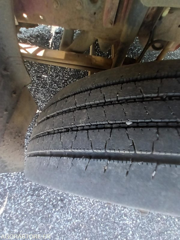 CAMION RENAULT 4X2 BENNE mid lightner - Camión: foto 5 CAMION RENAULT 4X2 BENNE mid lightner - Camión: foto 5