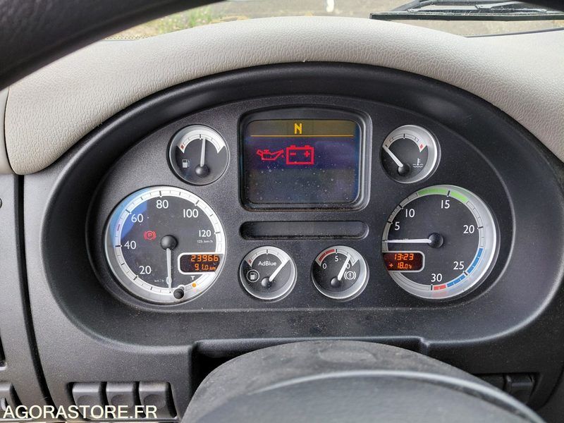 DAF CF75 BENNE + GRUE AUXILAIRE + PORTE PALETTE - 24000 KM REELS - Camión: foto 2 DAF CF75 BENNE + GRUE AUXILAIRE + PORTE PALETTE - 24000 KM REELS - Camión: foto 2