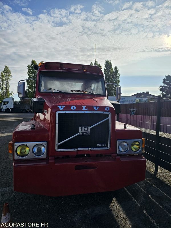 Depanneuse Volvo n1033 - 1984 - Camión: foto 1 Depanneuse Volvo n1033 - 1984 - Camión: foto 1