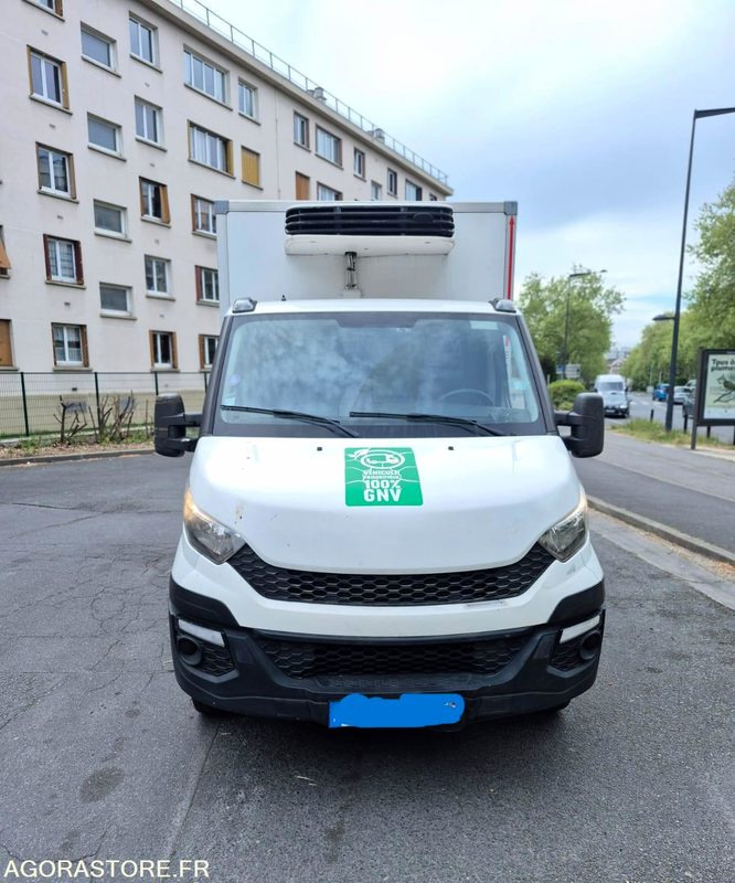 Camion Frigorifique - Iveco - 35C14N - 2016 - 152186km - Frigorífico furgoneta: foto 1 Camion Frigorifique - Iveco - 35C14N - 2016 - 152186km - Frigorífico furgoneta: foto 1