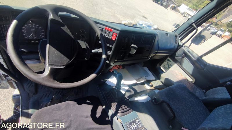 Camion Hydrocureur Renault Premium Kerax - 2000 - Limpieza de alcantarillado: foto 5 Camion Hydrocureur Renault Premium Kerax - 2000 - Limpieza de alcantarillado: foto 5