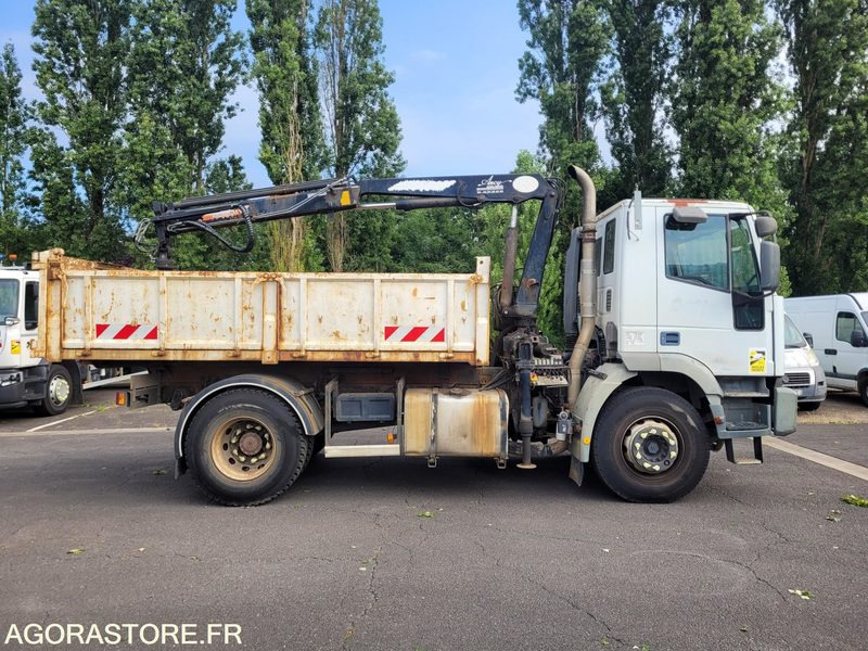 IVECO BENNE ET GRUE DIESEL - 999AVB57 - VIN WJMA1VJ1004250575 - Camión: foto 4 IVECO BENNE ET GRUE DIESEL - 999AVB57 - VIN WJMA1VJ1004250575 - Camión: foto 4
