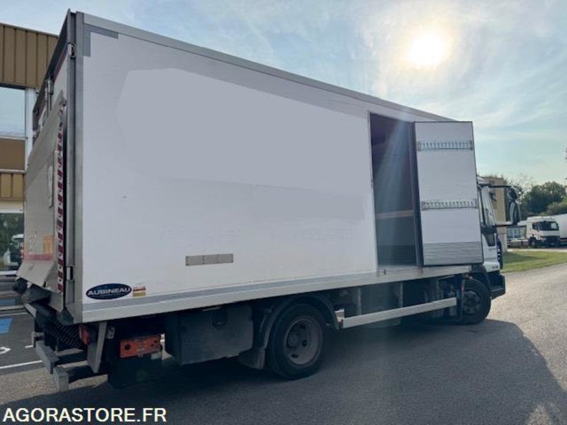 IVECO EUROCARGO 100-190 FRIGORIFIQUE - Camión: foto 3 IVECO EUROCARGO 100-190 FRIGORIFIQUE - Camión: foto 3