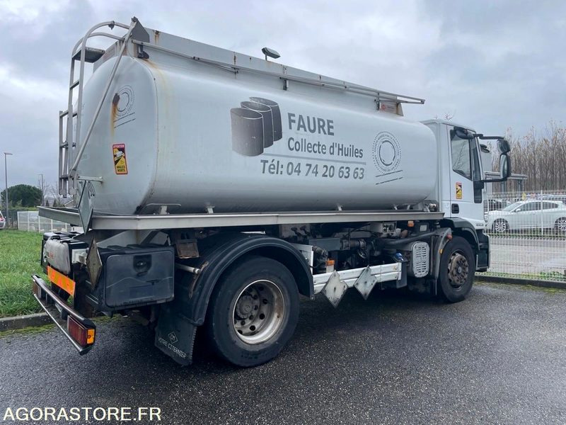 Iveco 190EL28 citerne -2008 - 694531-DX306FL - export only - Camión: foto 4 Iveco 190EL28 citerne -2008 - 694531-DX306FL - export only - Camión: foto 4