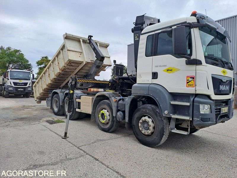 MAN TGS AMPIROLL - GRUE 8x4 -12/2014 / 173980 KM - Camión: foto 2 MAN TGS AMPIROLL - GRUE 8x4 -12/2014 / 173980 KM - Camión: foto 2