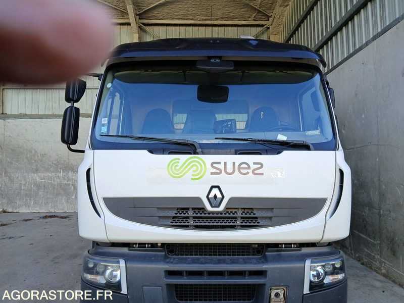 RENAULT 19T/BOM - AQ618WQ - 2010 / 503 362 KM - Camión: foto 1 RENAULT 19T/BOM - AQ618WQ - 2010 / 503 362 KM - Camión: foto 1