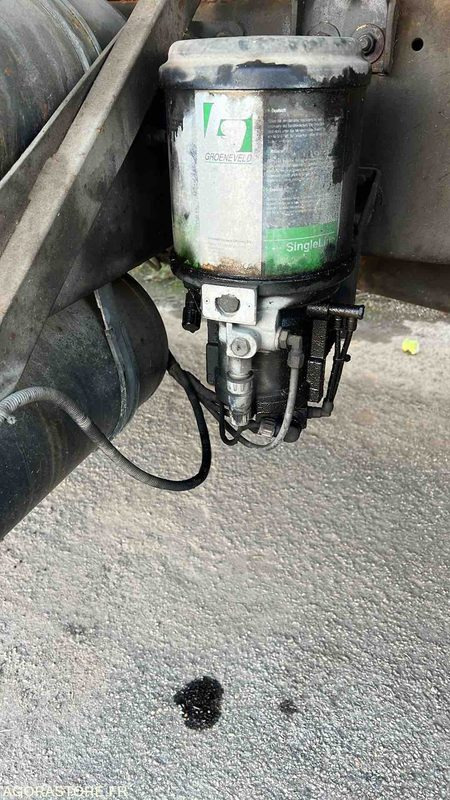 Renault Kerax - 2004 - BL-657-MB - Camión: foto 4 Renault Kerax - 2004 - BL-657-MB - Camión: foto 4