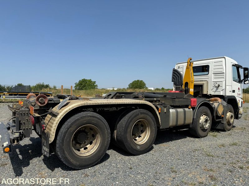 VOLVO FM12 380 - 2004 - 636 982 - Camión: foto 4 VOLVO FM12 380 - 2004 - 636 982 - Camión: foto 4