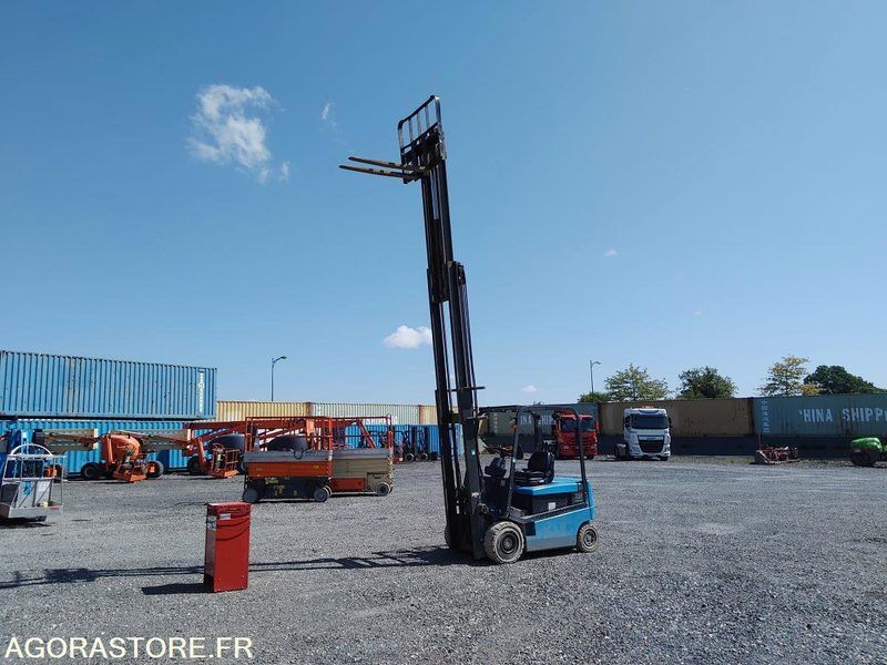 Chariot élévateur ELEC 2.5T Triplex 5,5M NISSAN QO2L25 - Carretilla elevadora eléctrica: foto 1 Chariot élévateur ELEC 2.5T Triplex 5,5M NISSAN QO2L25 - Carretilla elevadora eléctrica: foto 1